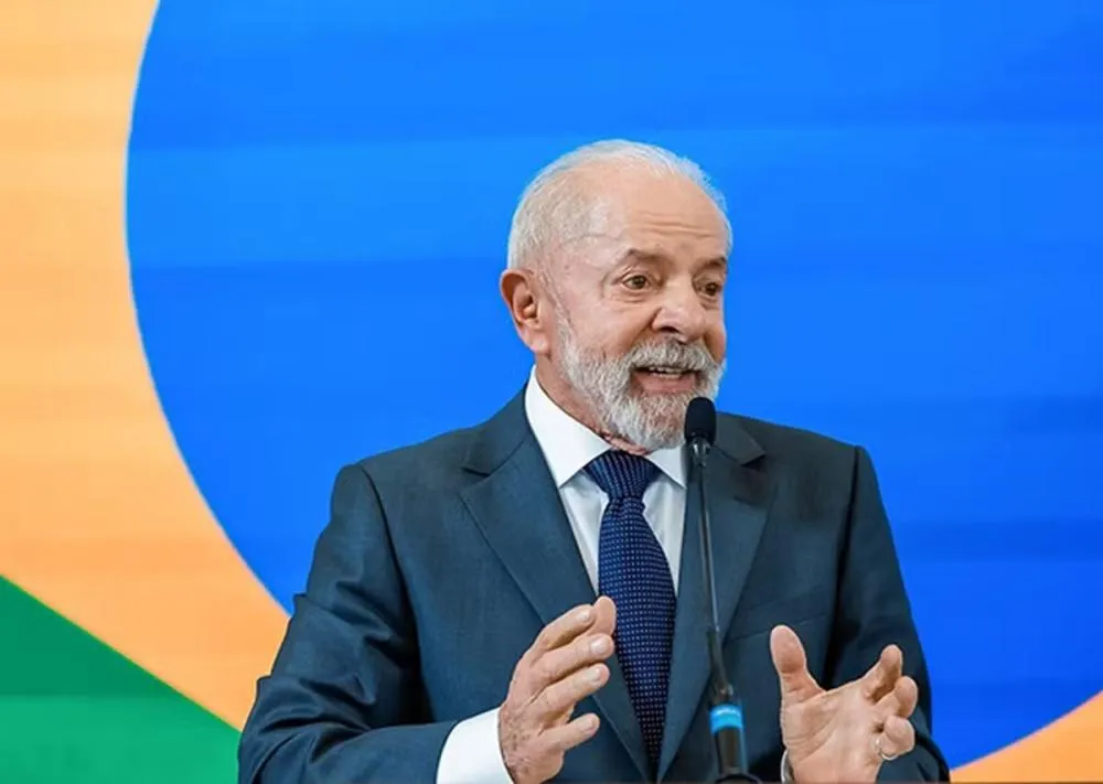 Lula pede ofensivas diplomática e econômica contra embargo europeu