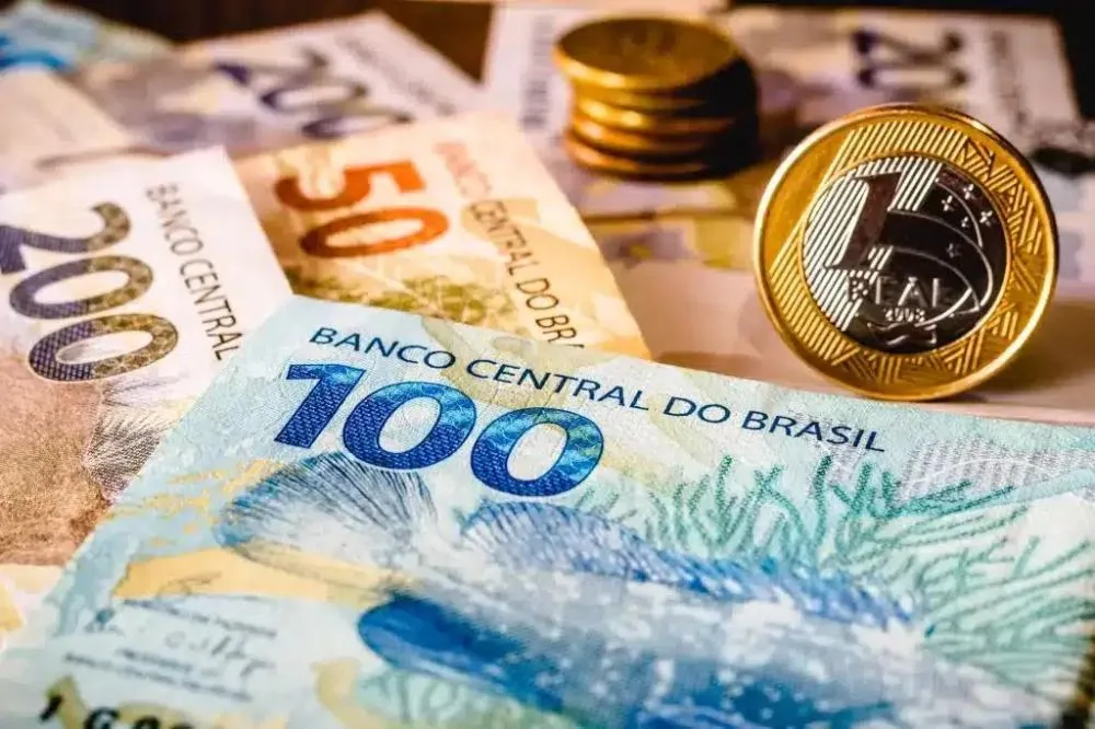 Mercado eleva projeção da inflação para 4,92% em 2026