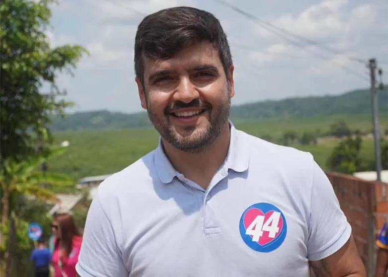 Recursos ficaram parados há 13 anos em Ilheus por falta de projetos, diz prefeito.